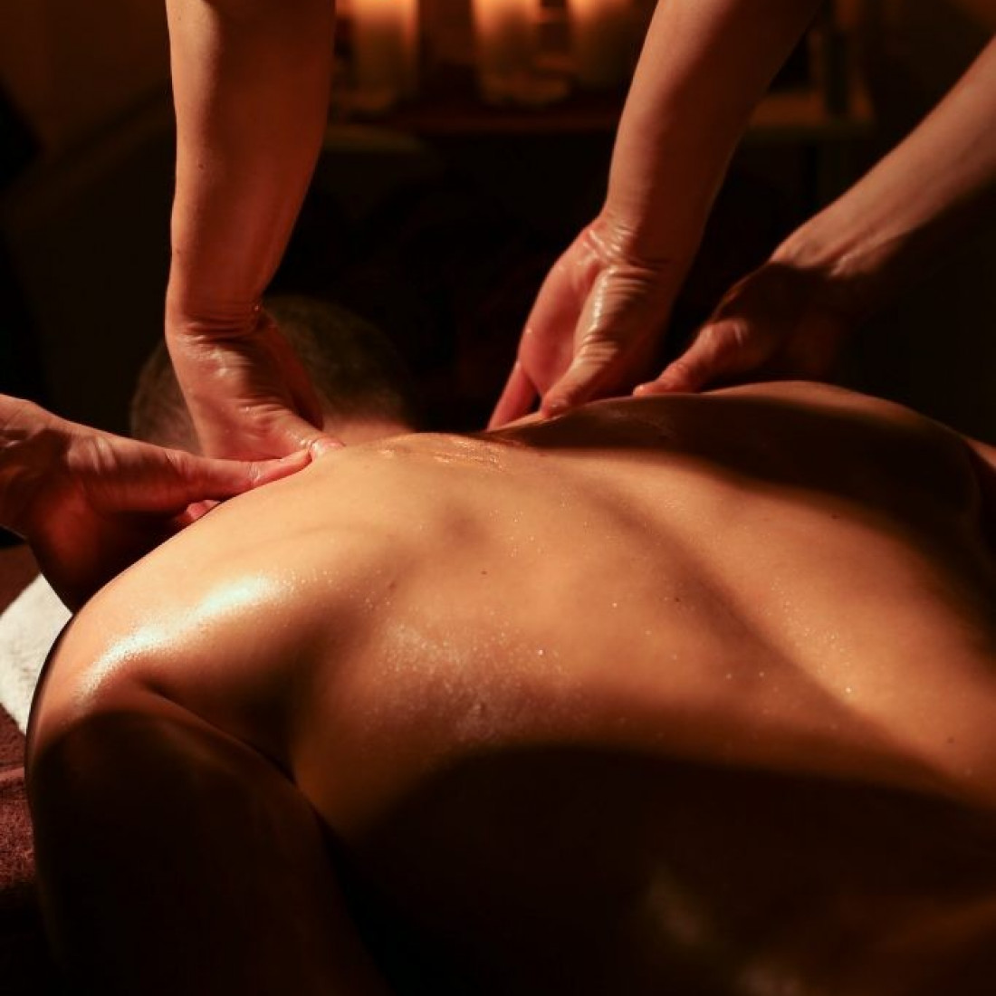 Тайский боди-массаж к программе эротического массажа.